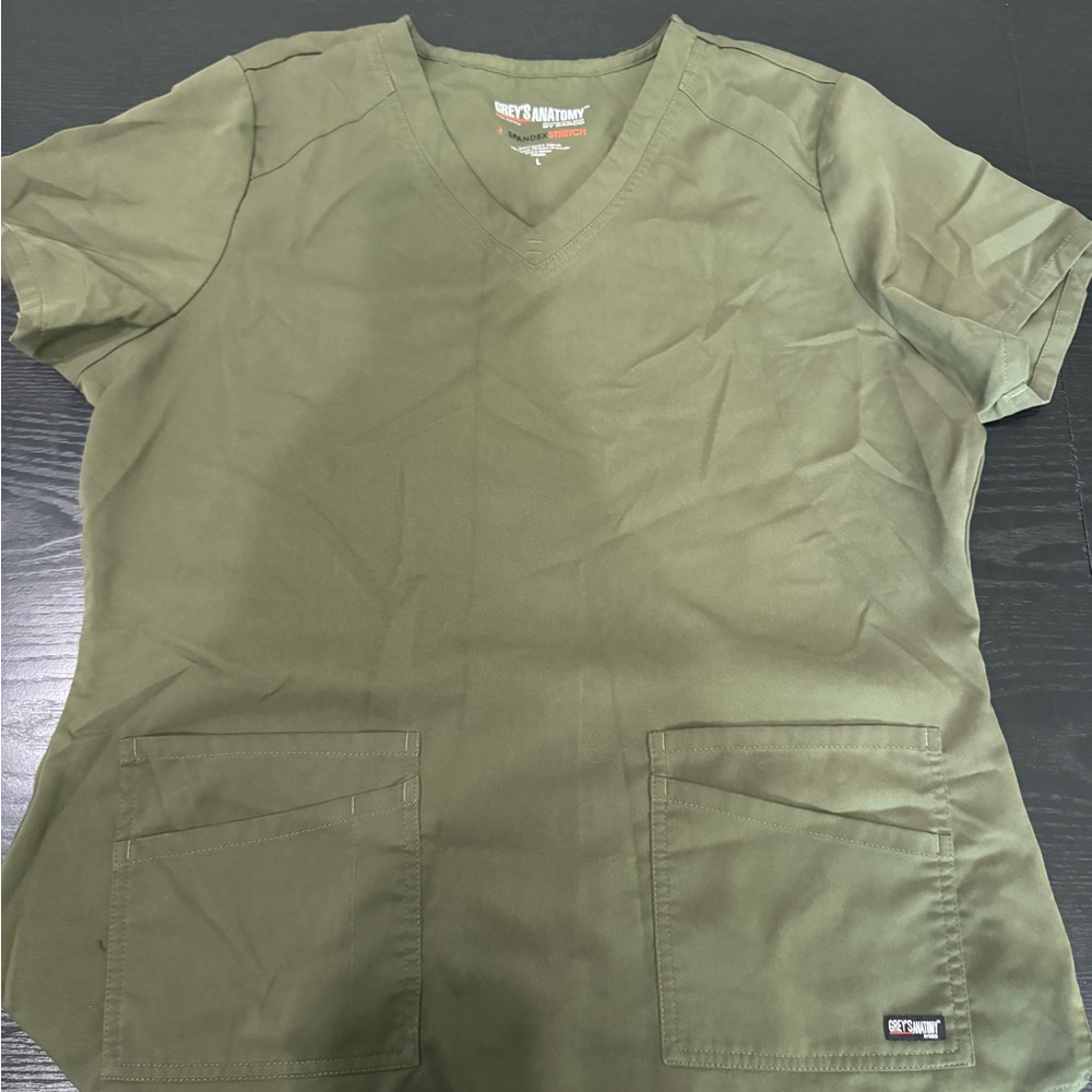 Grey's Anatomy Forest Green Scrub Set- Top & Jogger Bottoms